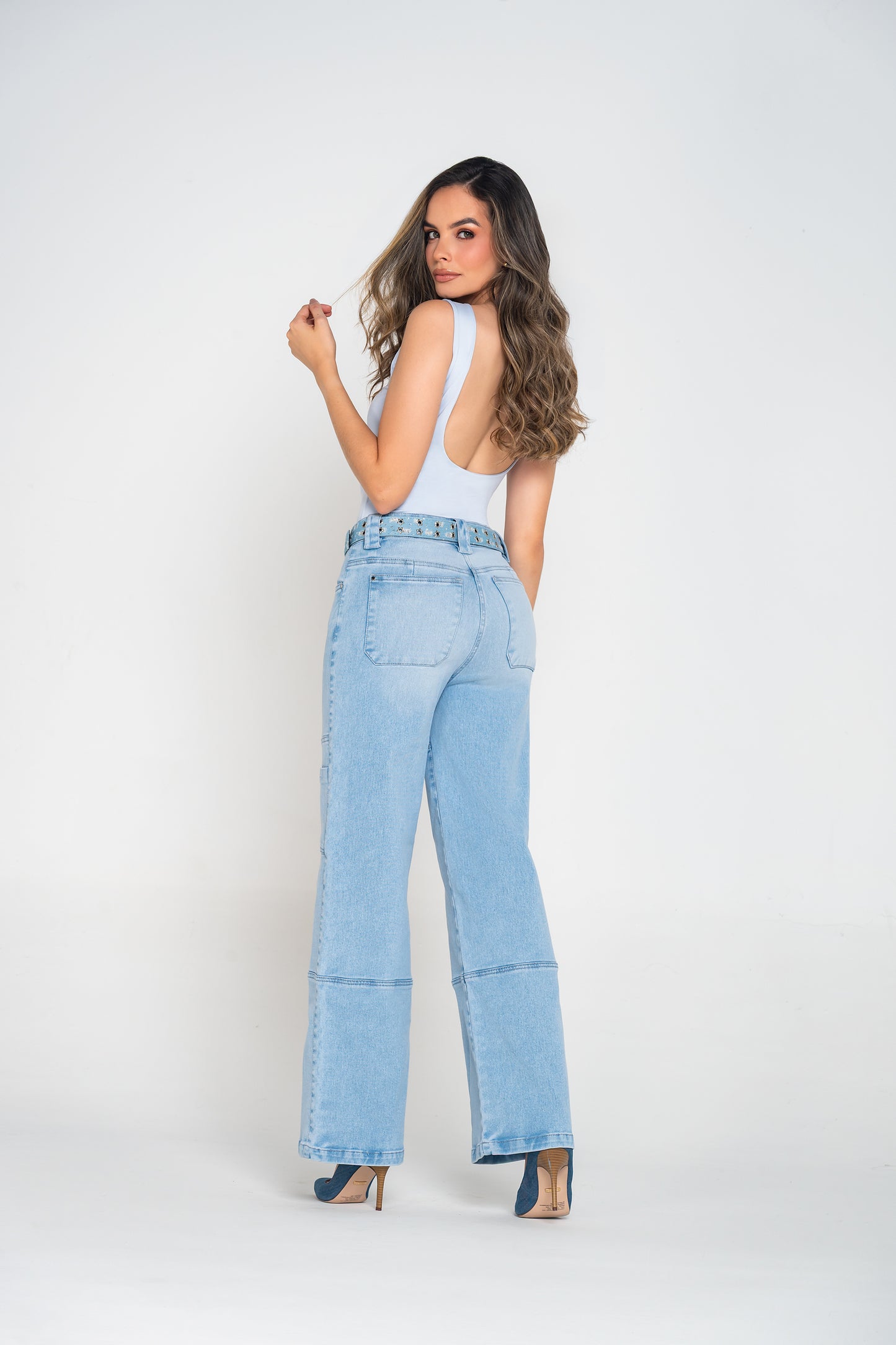 Jean Colombiano Palazzo 700-1830 ENVIO GRATIS